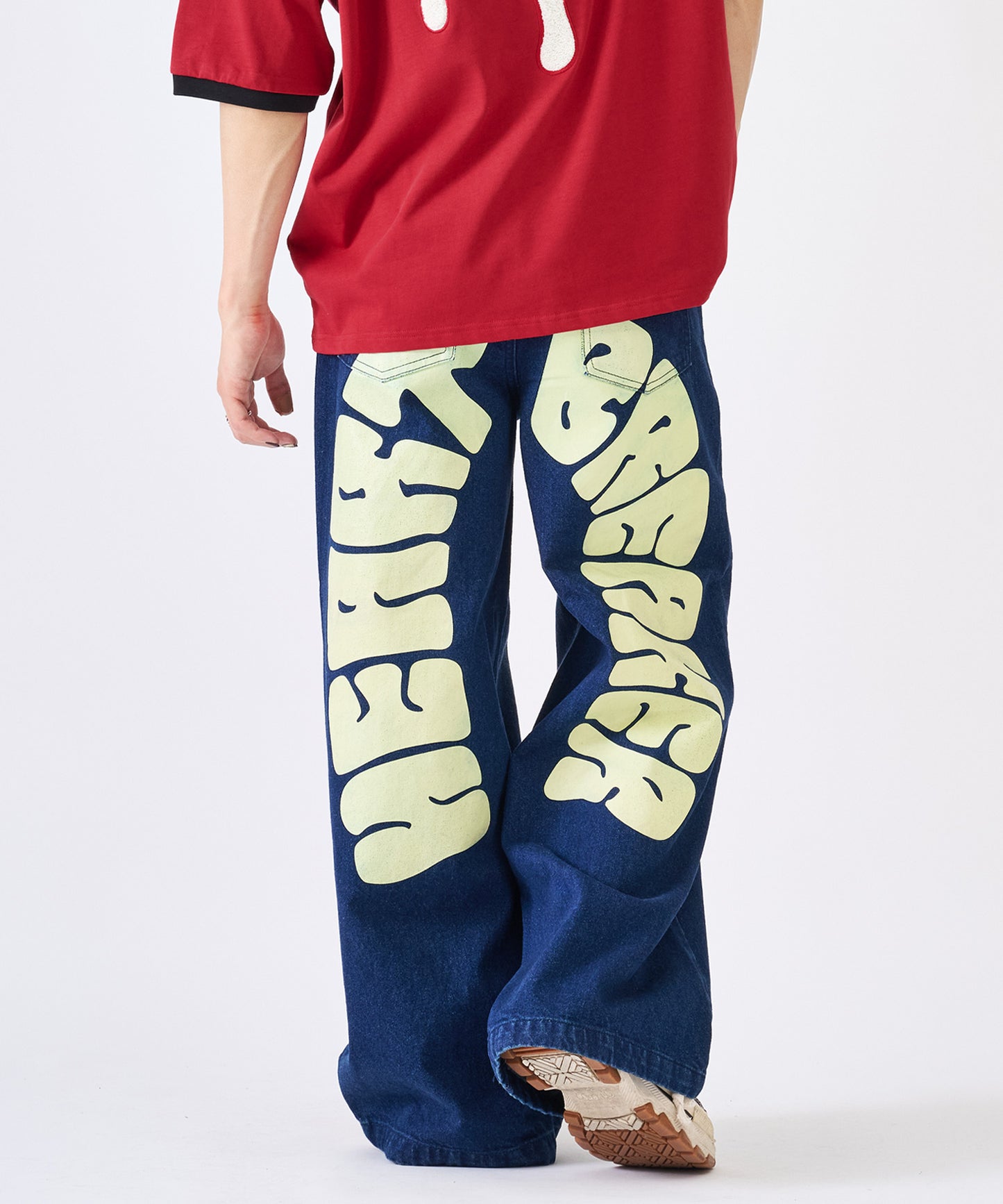 バックアーチロゴデニムパンツ