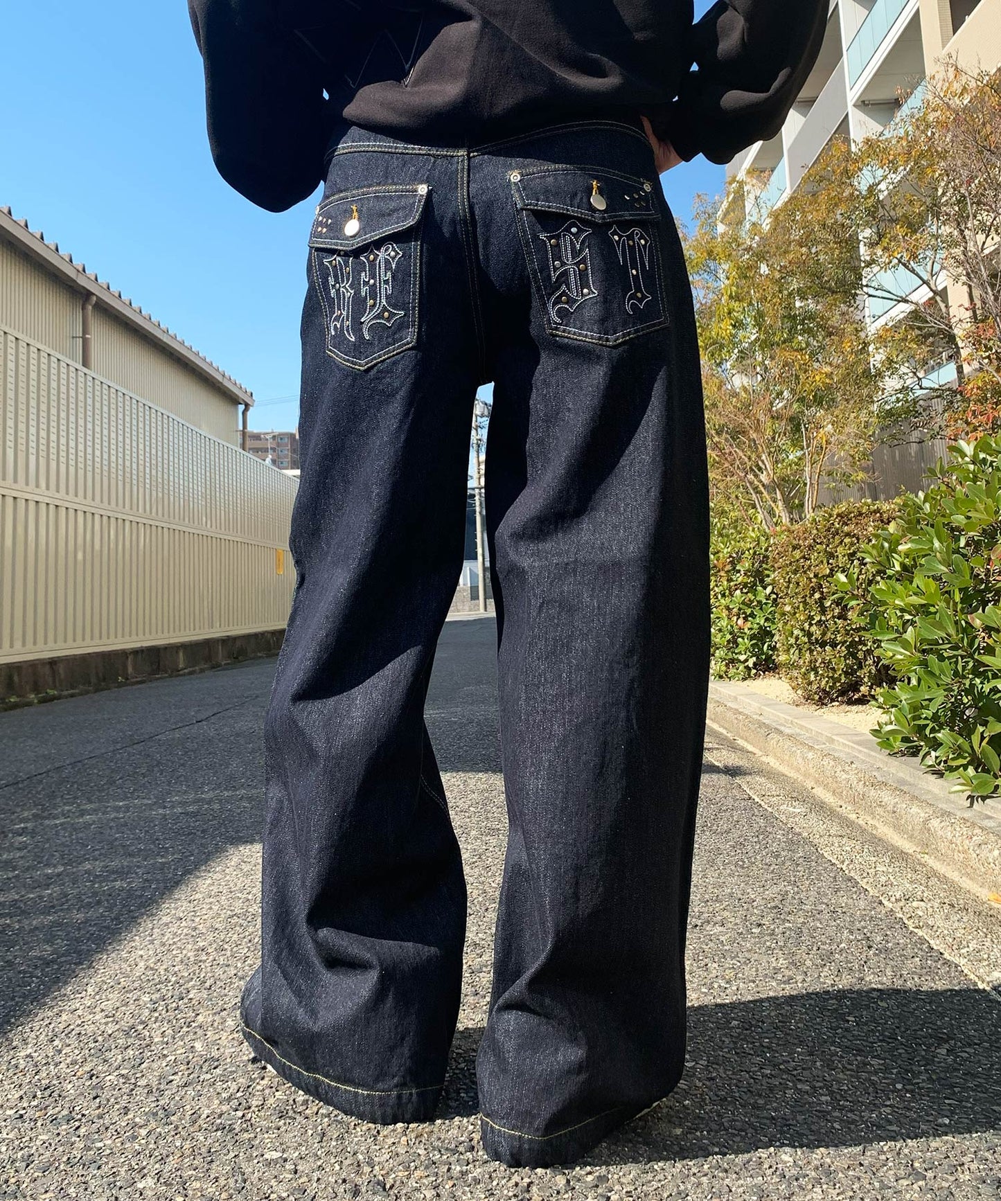 デザインポケットデニムパンツ