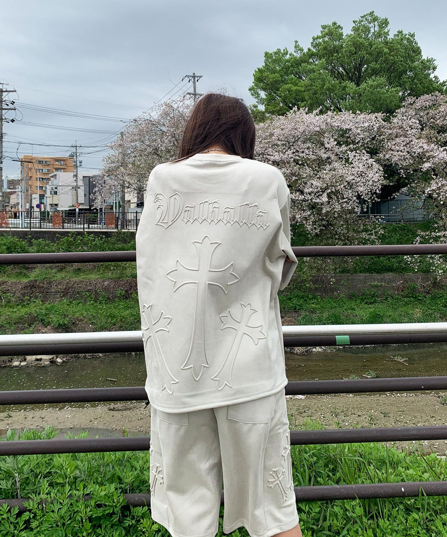 カットスエード　クロスエンボス半袖セットアップ