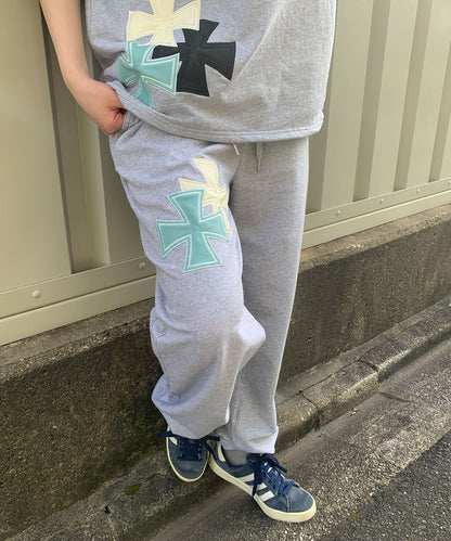 アイアンクロスPUアップリケスウェットパンツ