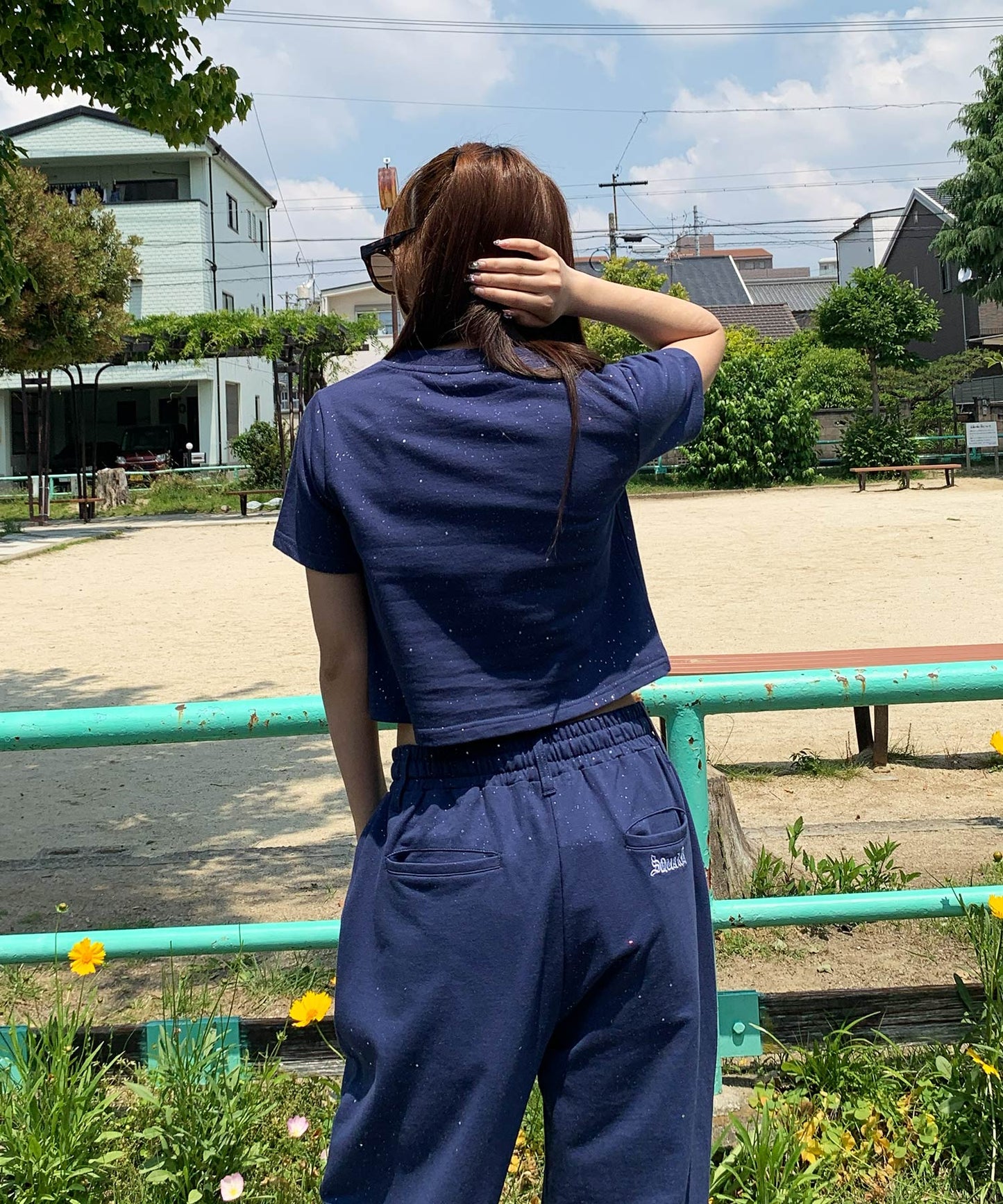 グリッターラメサガラ刺繍半袖Tシャツ