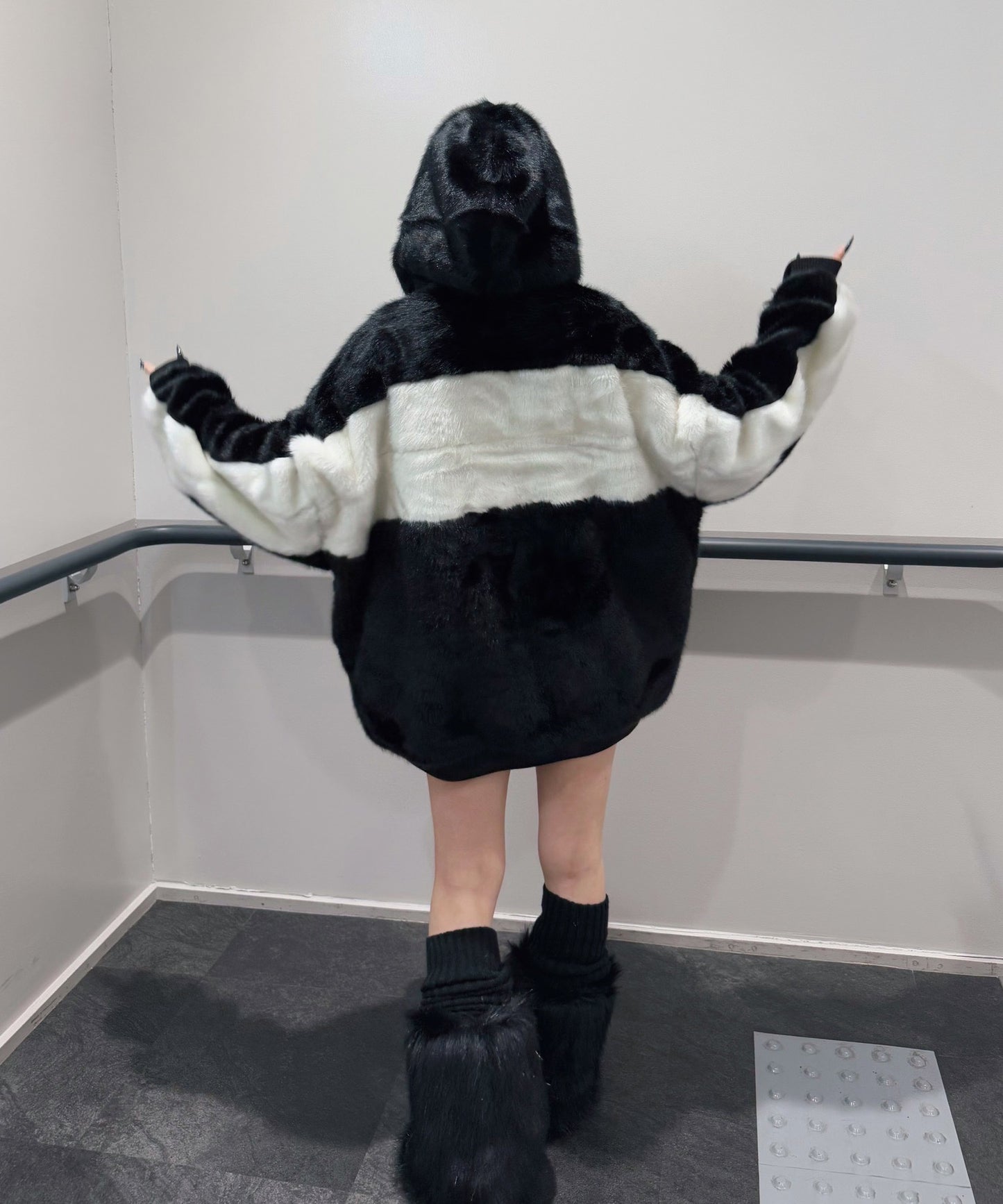 ビッグファーパーカーブルゾン