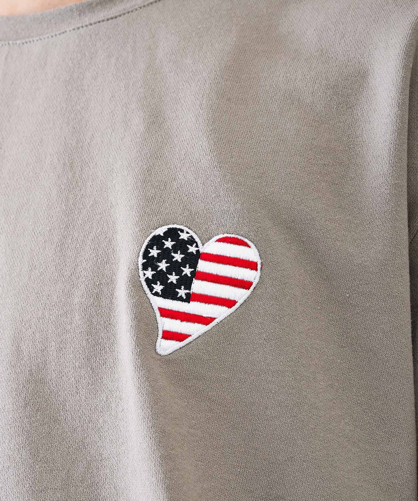 ハート刺繍Tシャツ