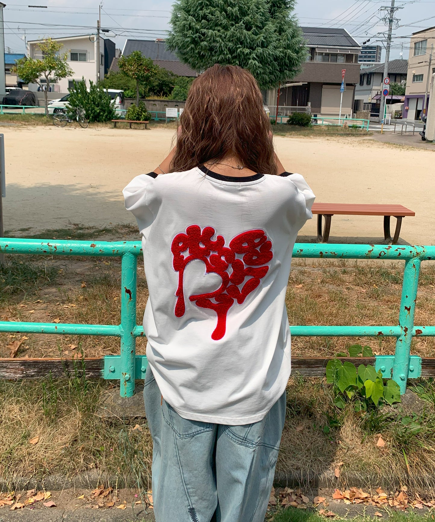 ハートサガラ刺繍半袖Tee