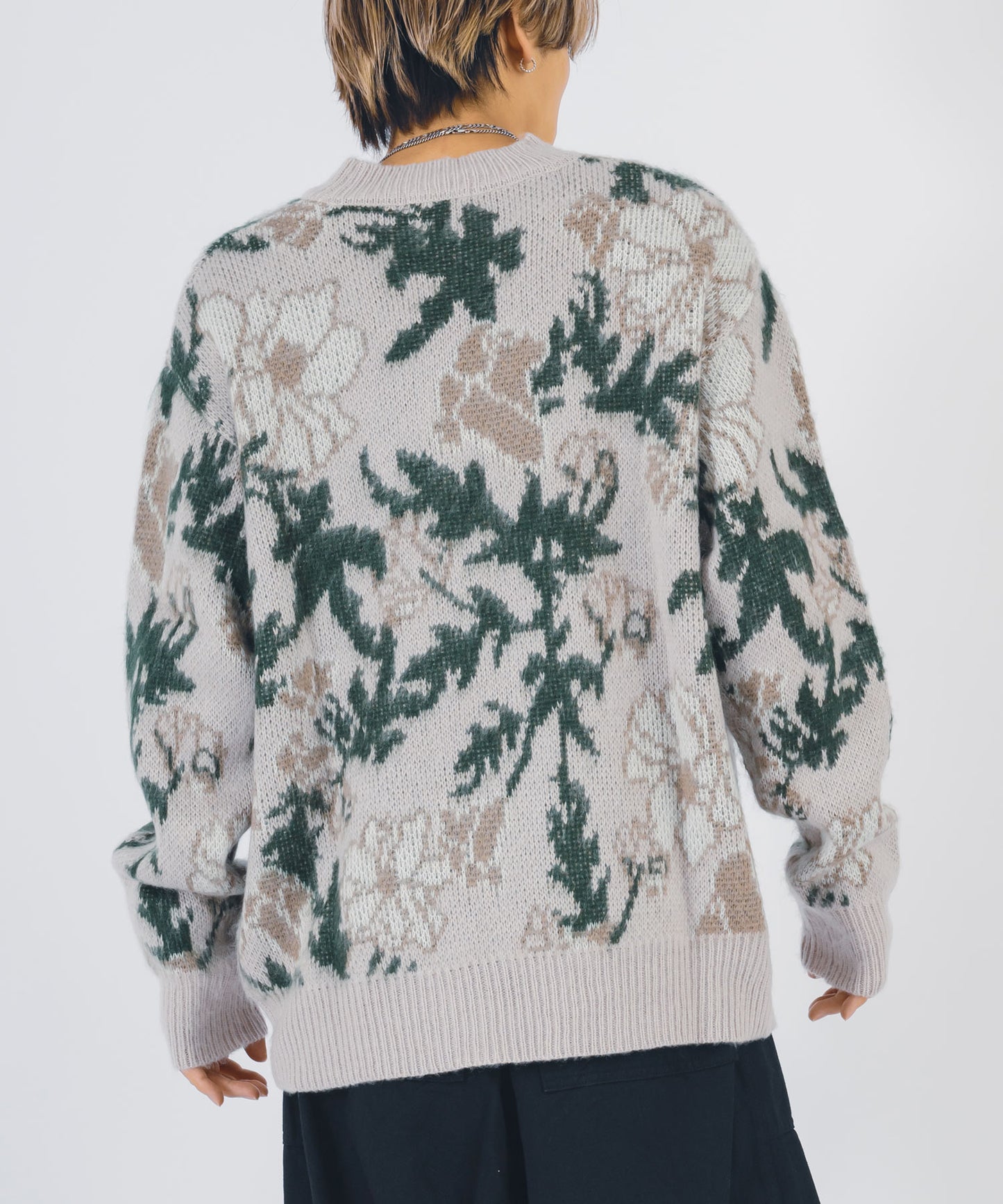 モヘアタッチ総柄クルーニット