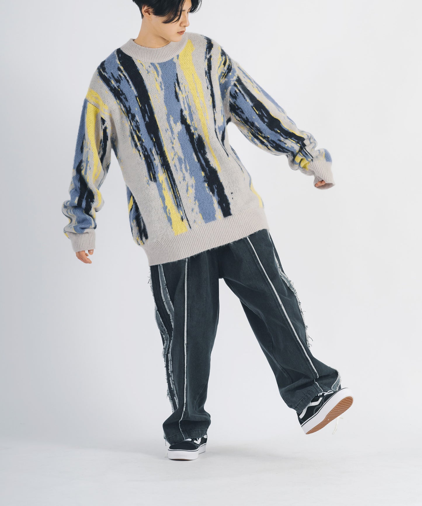 モヘアタッチ総柄クルーニット