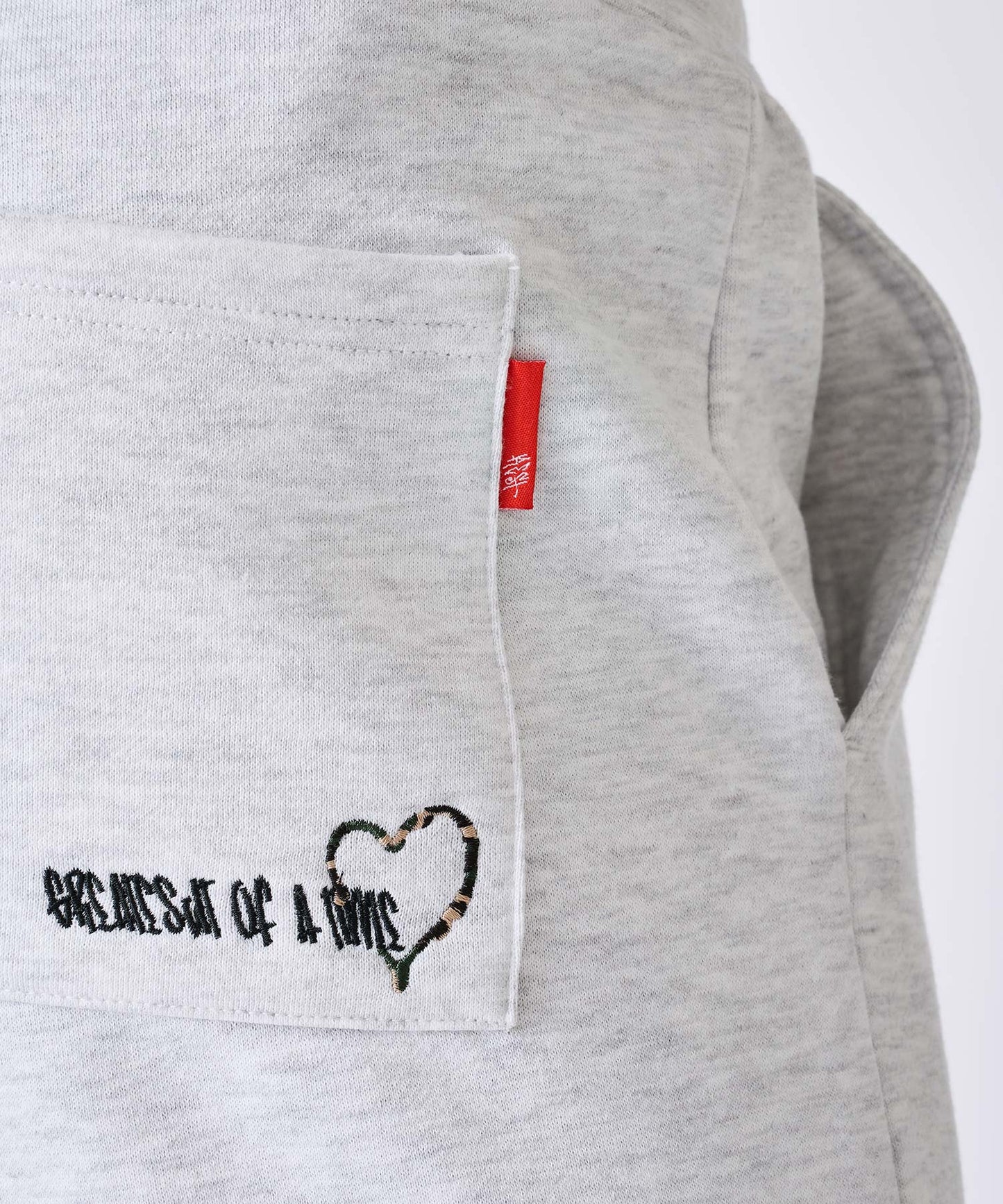 ハートサガラ刺繍パンツ