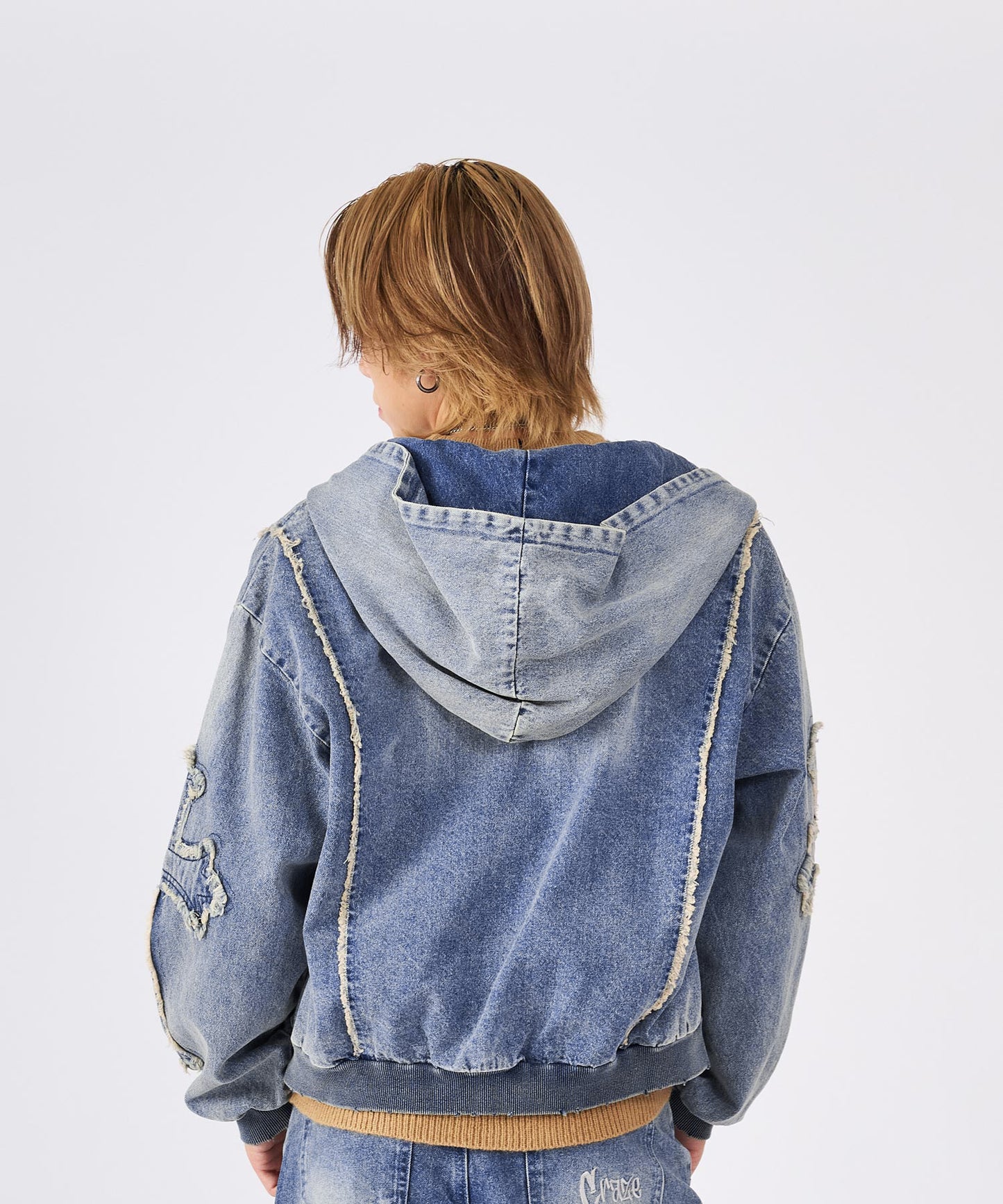 クロスフリンジZIPパーカー