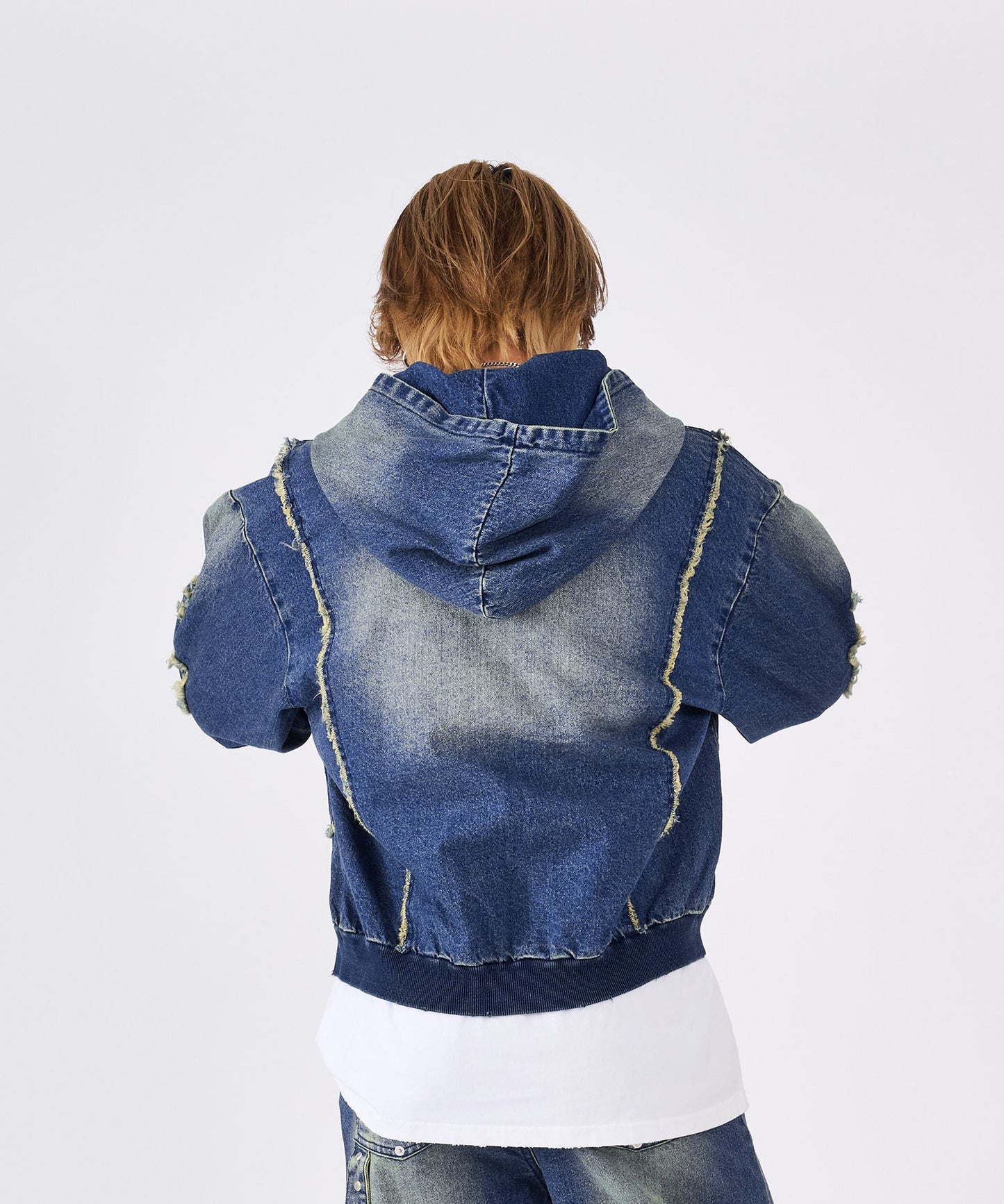 クロスフリンジZIPパーカー