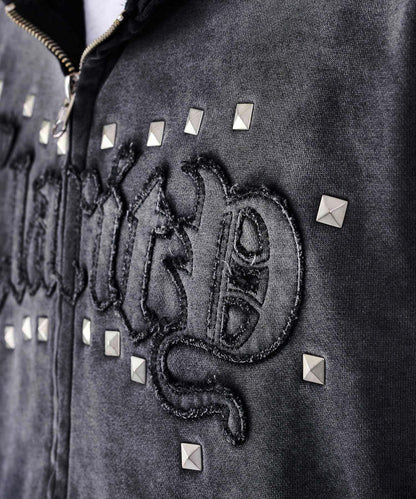 スタッズHOTFIXアップリケZIPパーカー