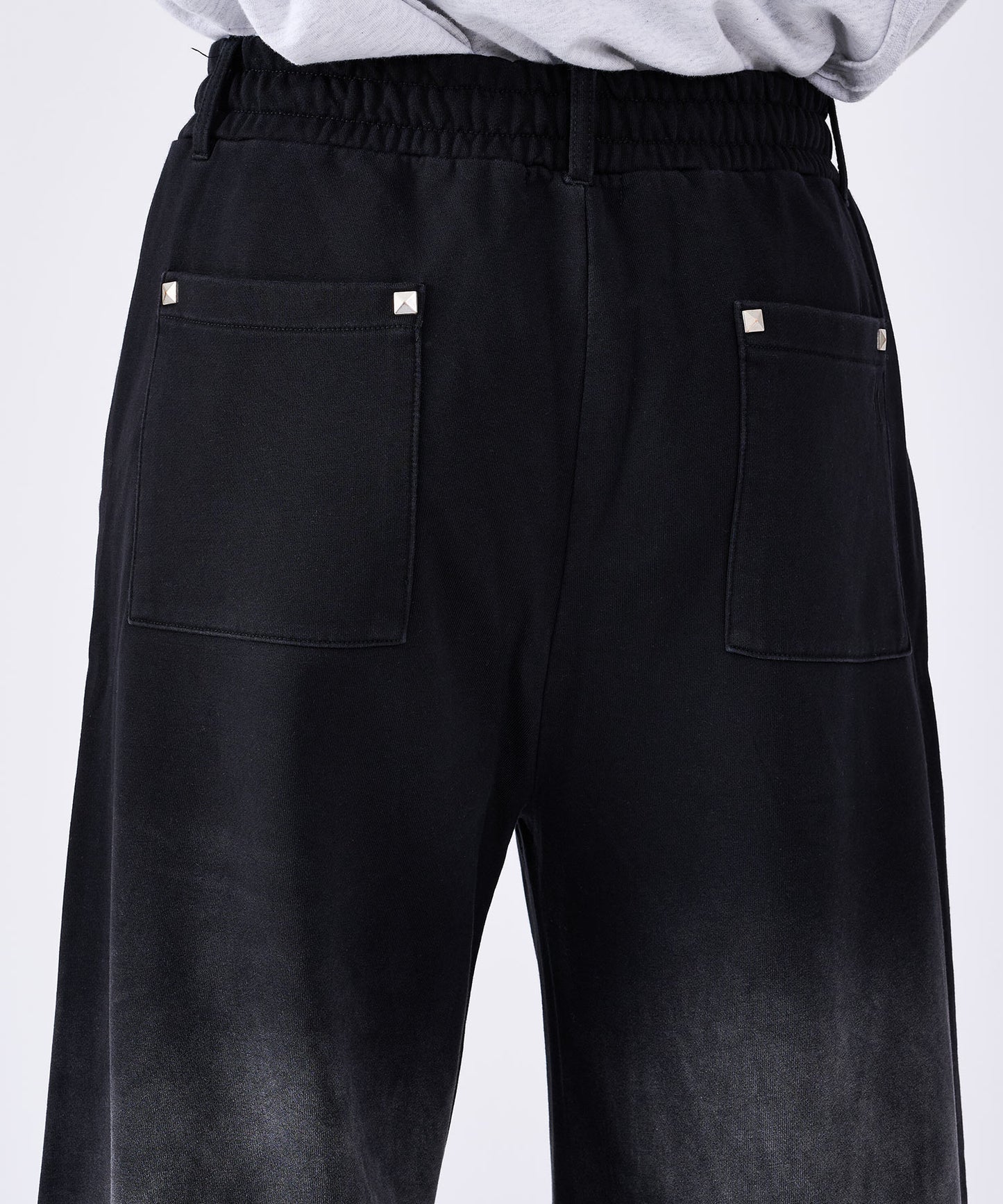 スタッズHOTFIXアップリケ刺繍パンツ