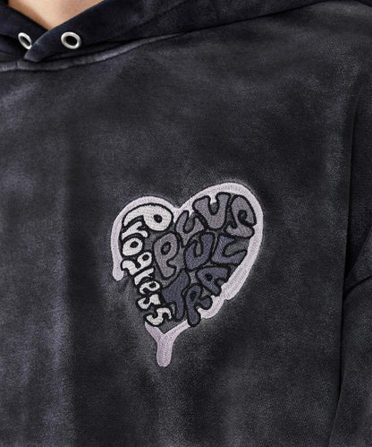 ハート刺繍パーカー