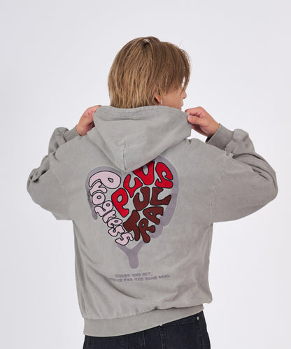 ハート刺繍パーカー