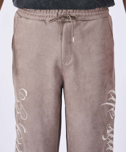 カットスエード　総刺繍ロゴセットアップ