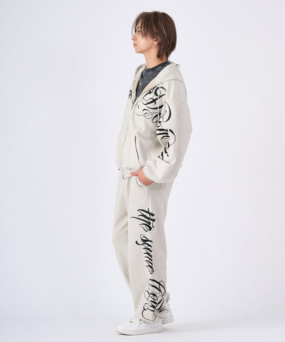 カットスエード　総刺繍ロゴセットアップ