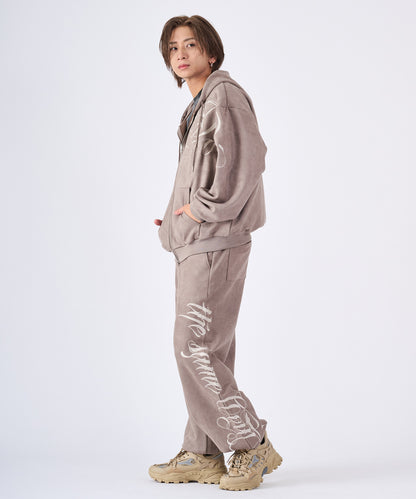 カットスエード　総刺繍ロゴセットアップ