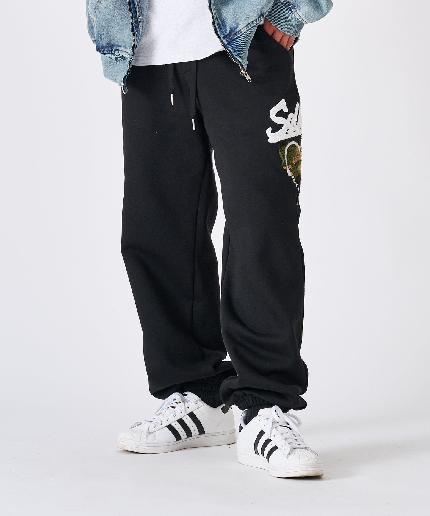 ハートサガラ刺繍パンツ