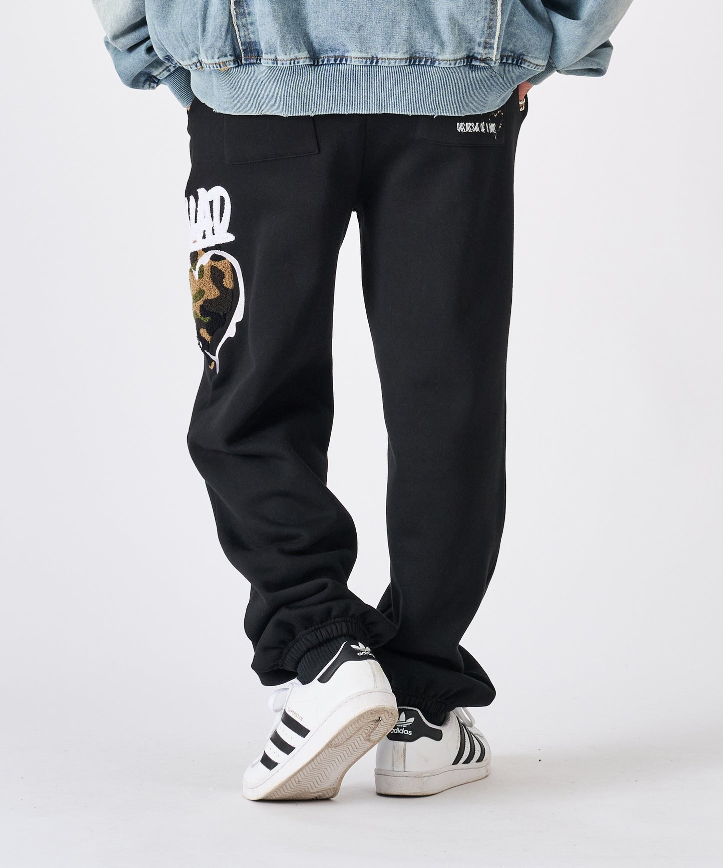 ハートサガラ刺繍パンツ