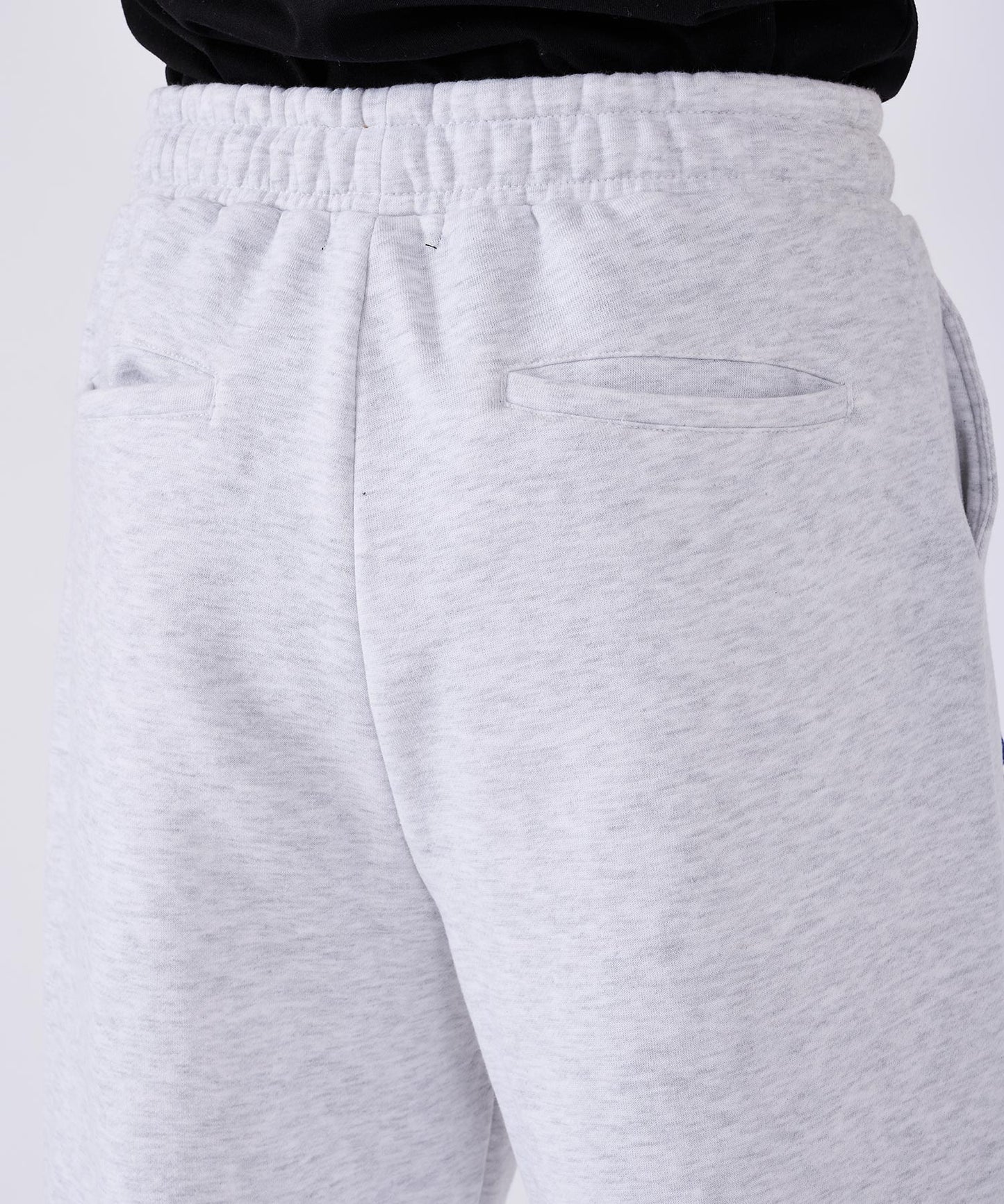 極太糸クロス刺繍セットアップ