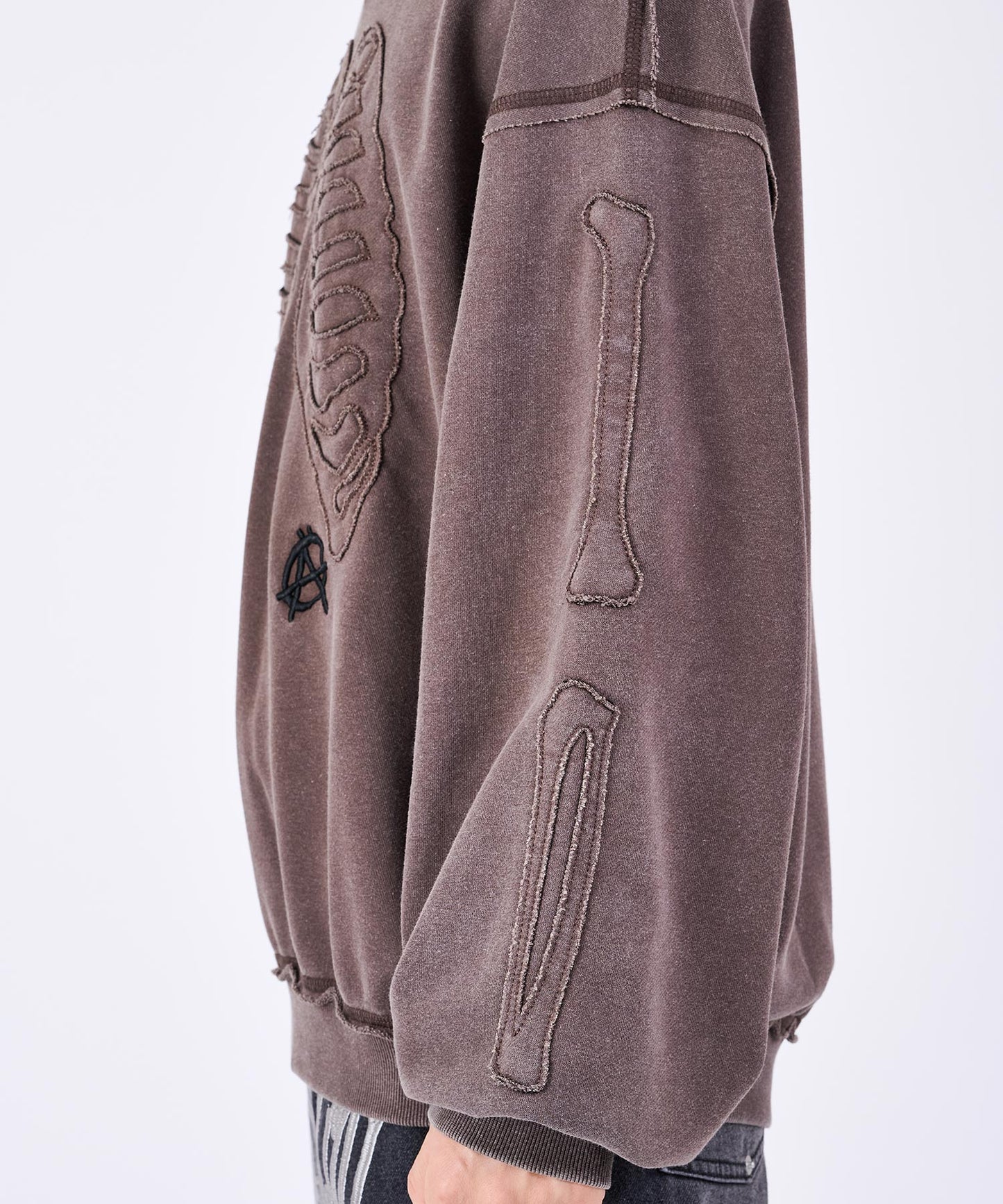 ボーンアップリケトレーナー