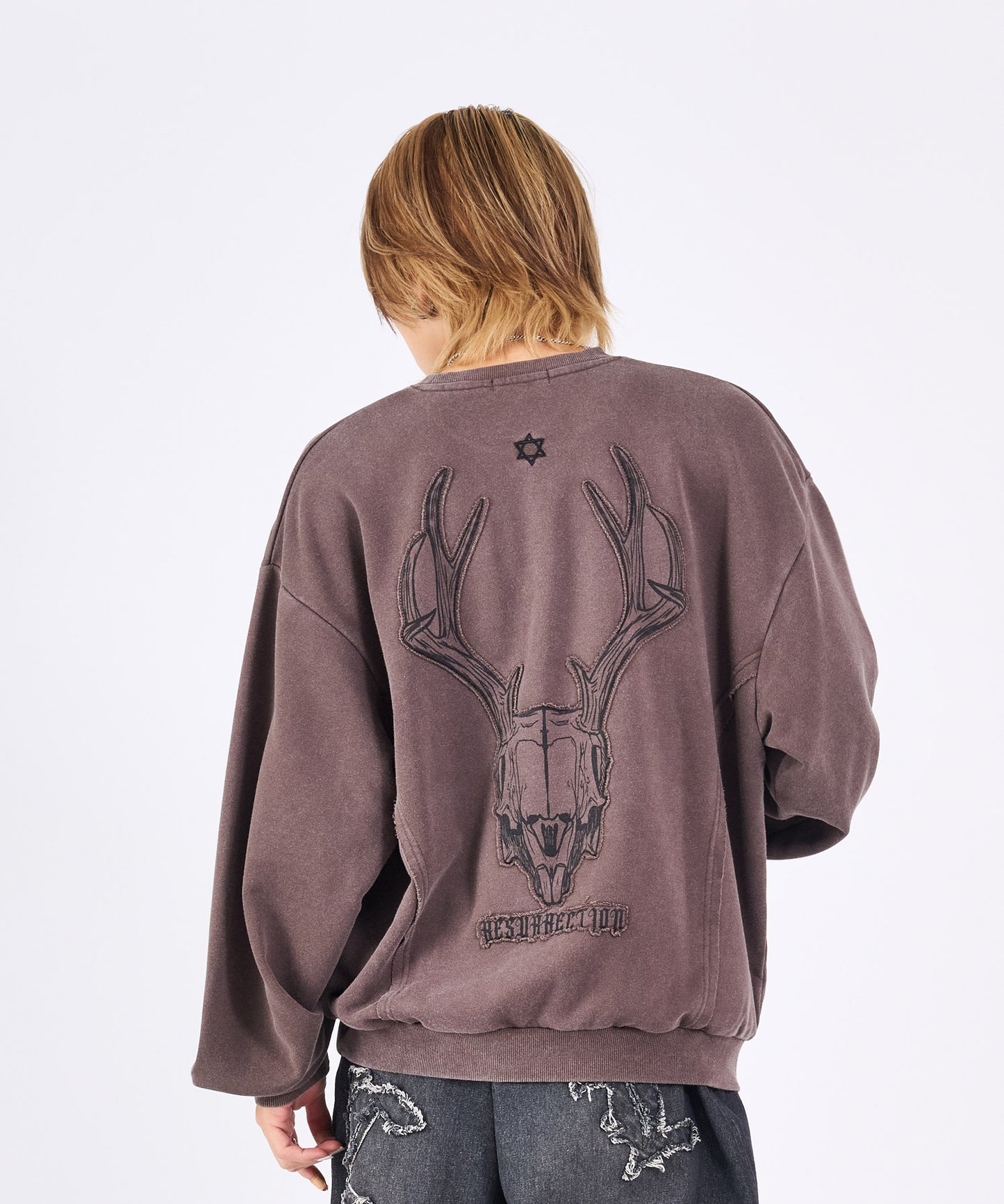 スカルアートアップリケカットオフトレーナー