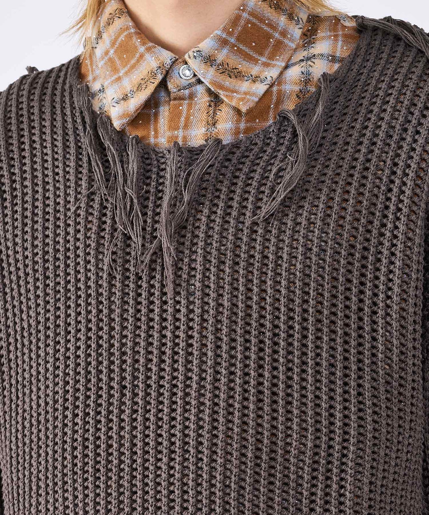 透かし編みグランジニット