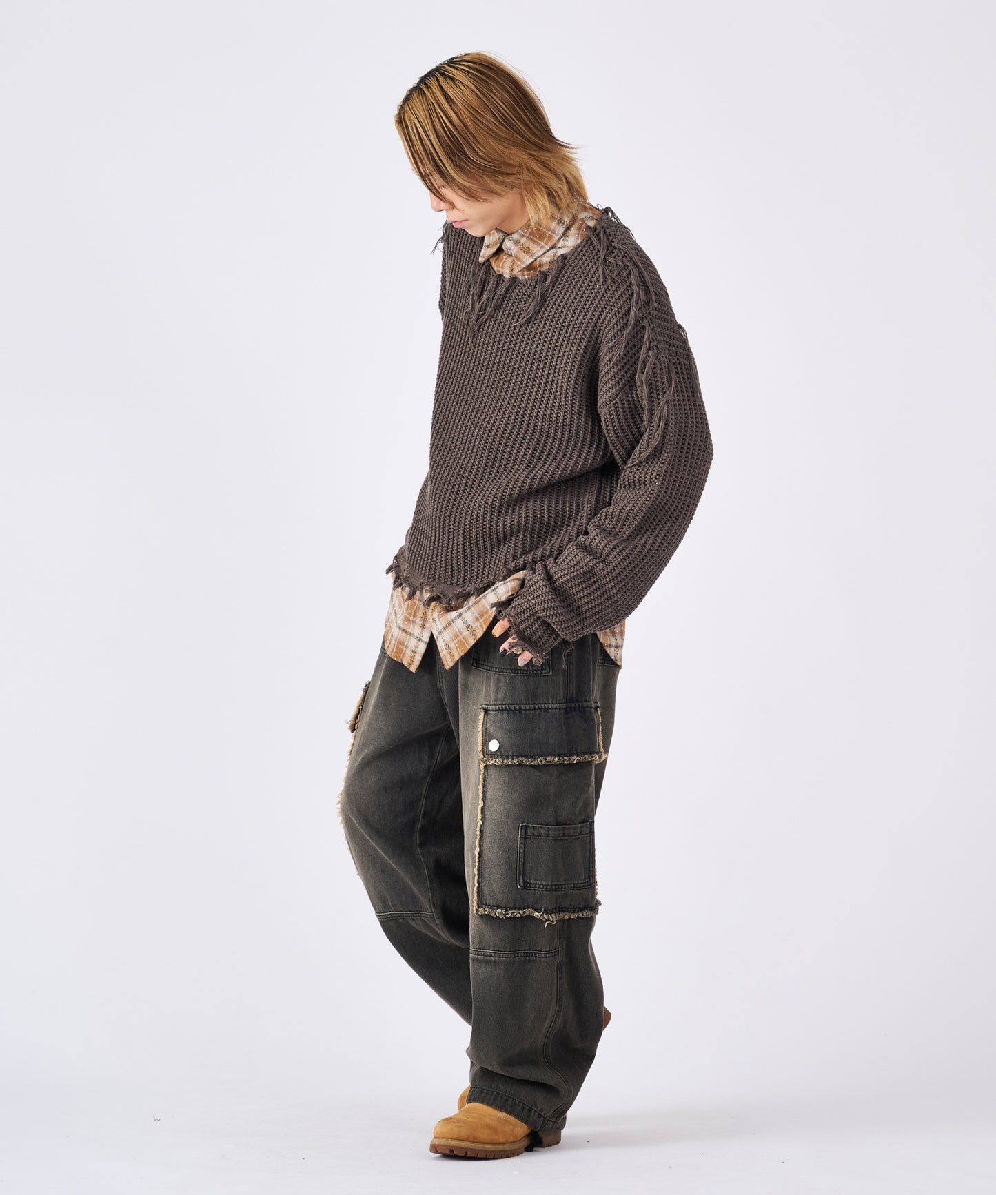 透かし編みグランジニット