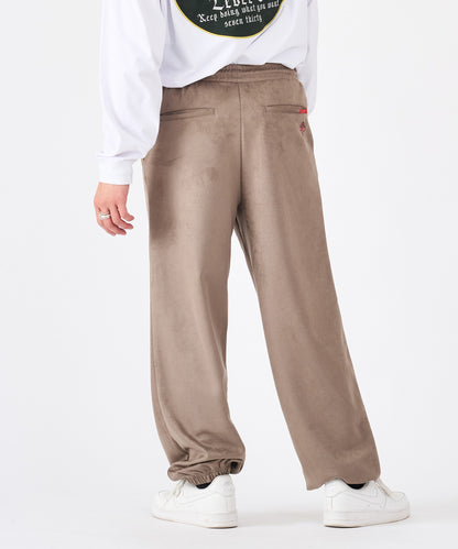 カットスエード　サガラ刺繍パンツ