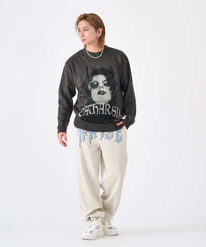 カットスエード　サガラ刺繍パンツ