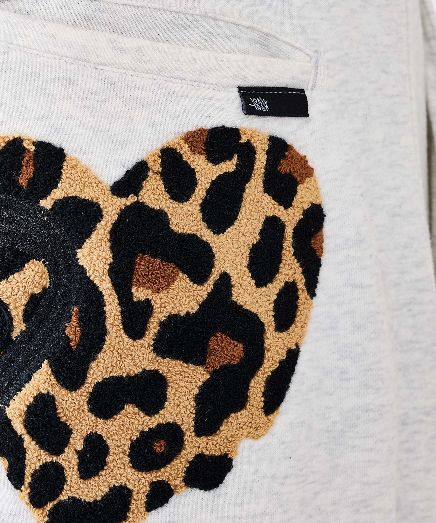 ハートサガラ刺繍セットアップ