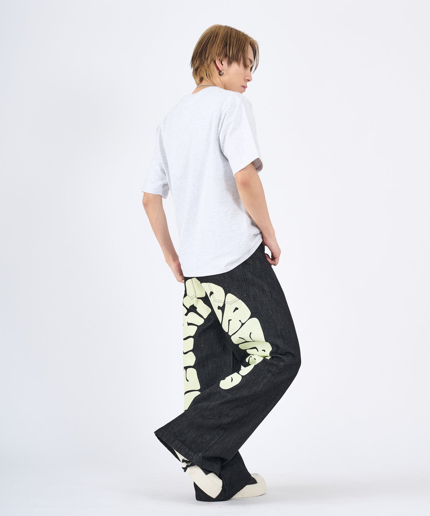 ハートワンポイントロゴ刺繍半袖Tee