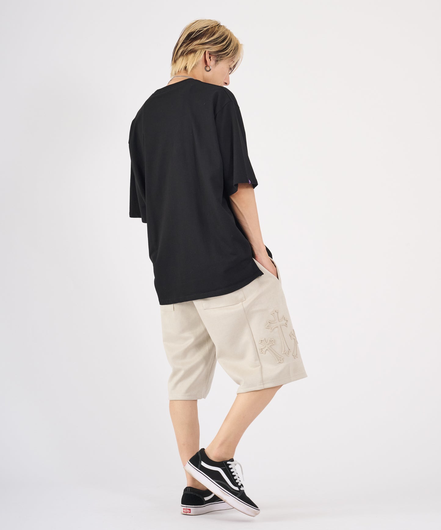カットスエード　クロスエンボスショートパンツ