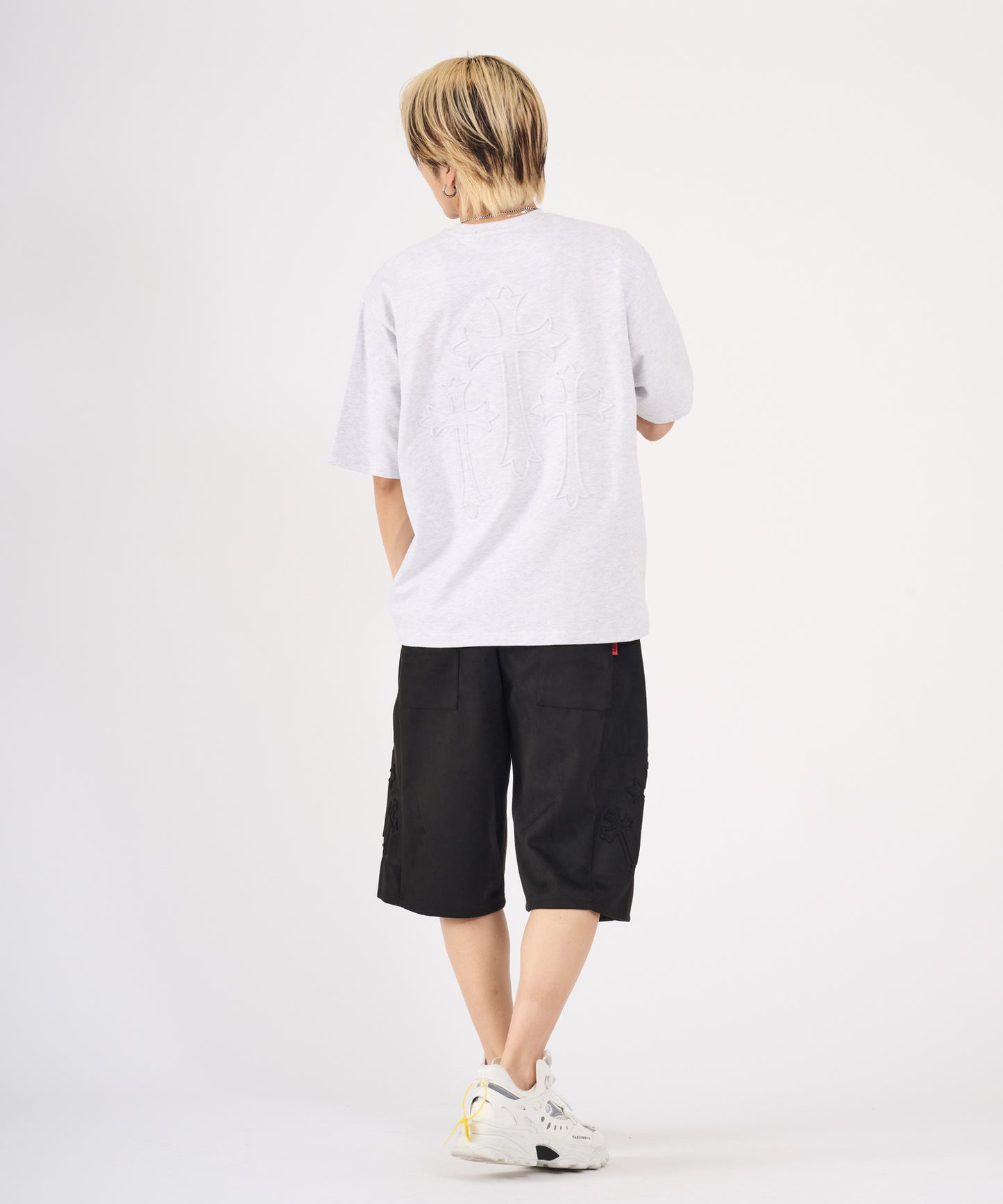 カットスエード　クロスエンボスショートパンツ