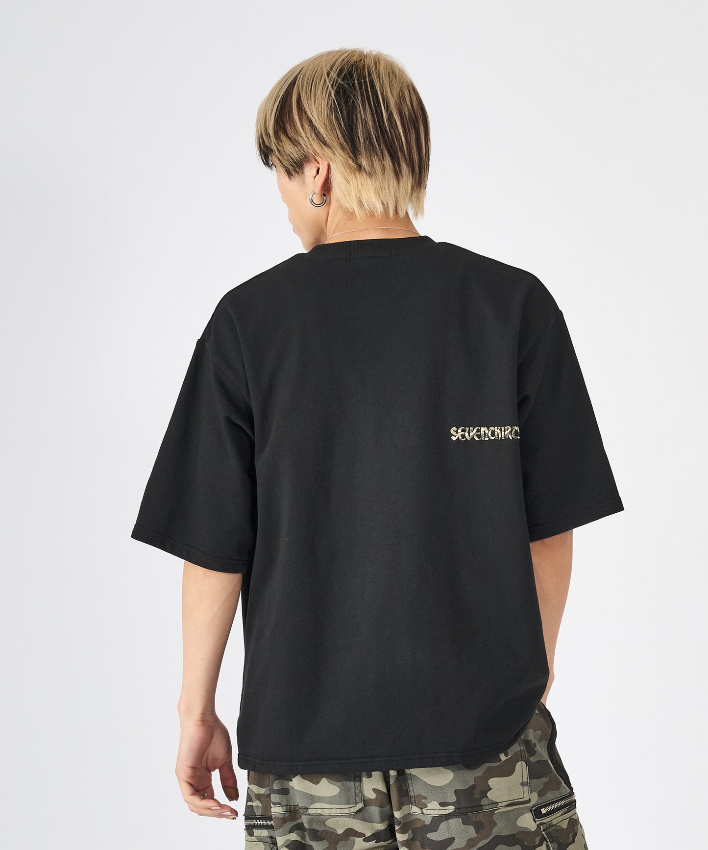 カモフラ発泡プリント半袖Tシャツ