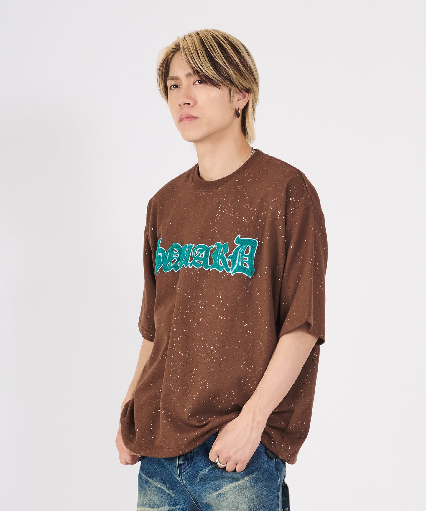 グリッターラメサガラ刺繍半袖Tシャツ