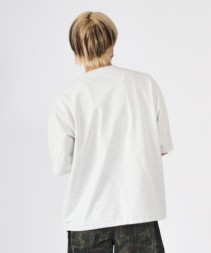 グリッターラメサガラ刺繍半袖Tシャツ