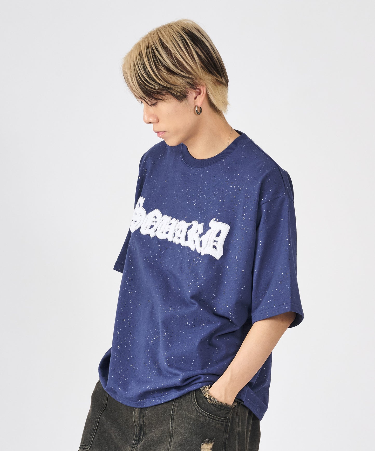 グリッターラメサガラ刺繍半袖Tシャツ