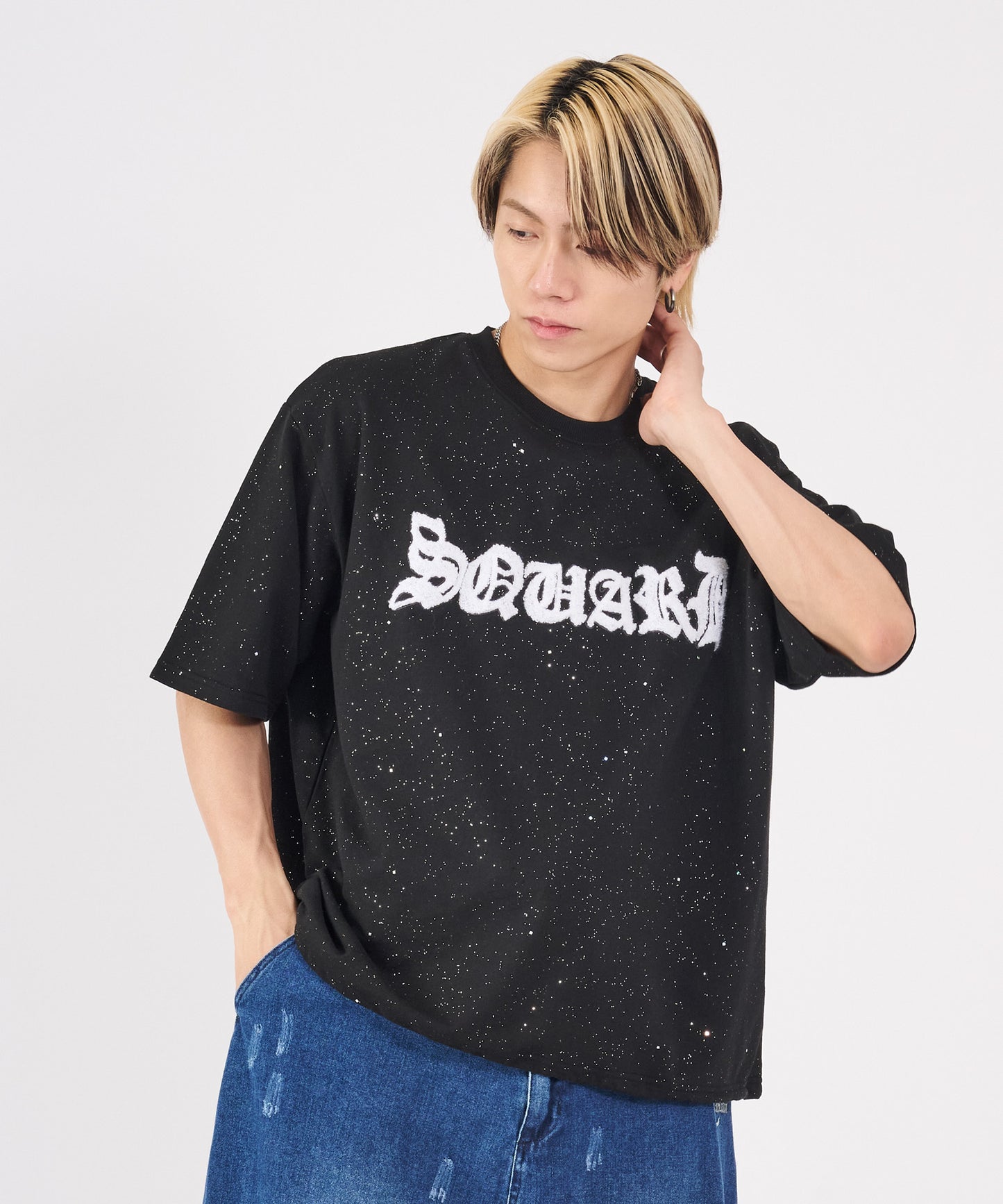 グリッターラメサガラ刺繍半袖Tシャツ