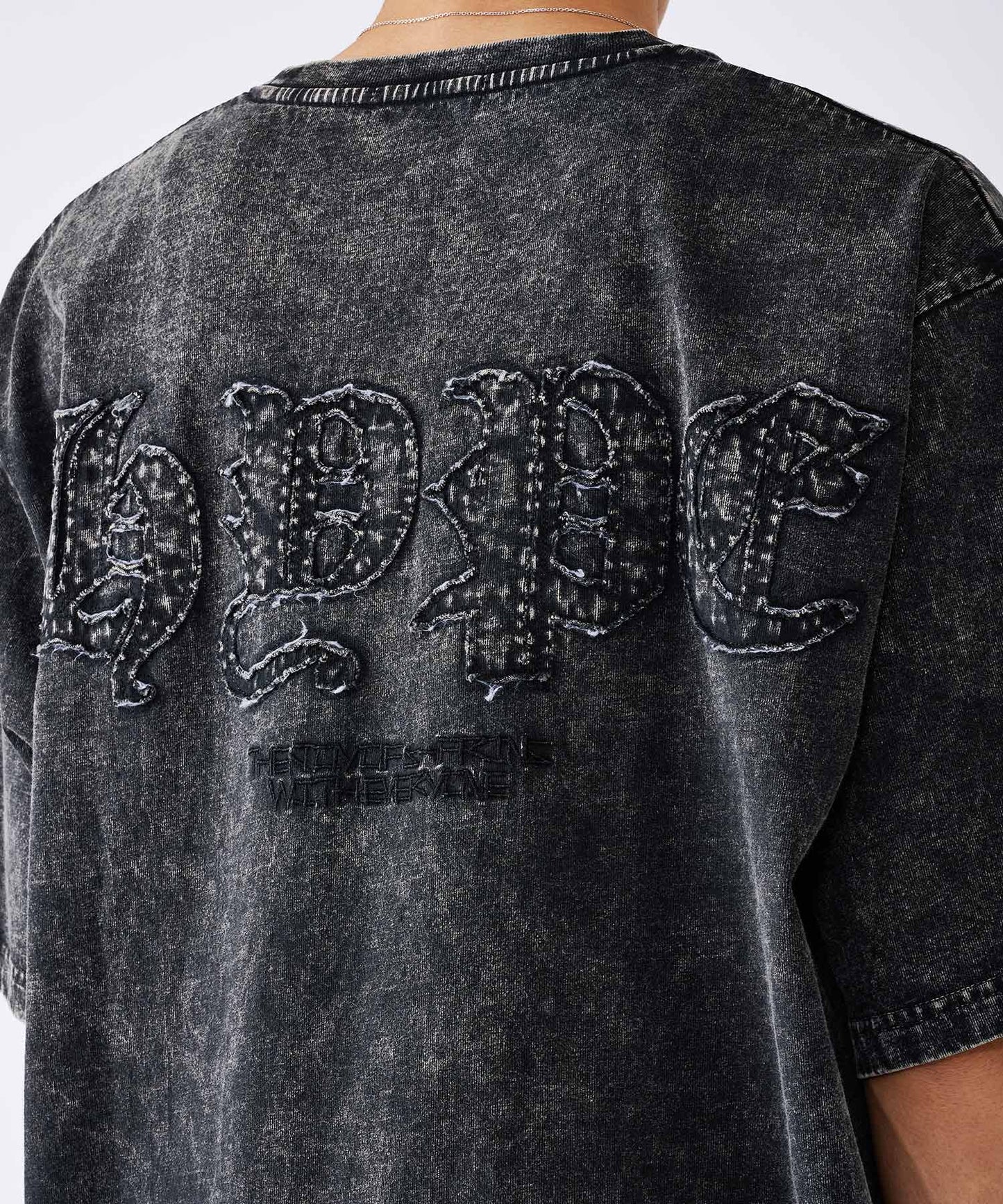 硫化天竺　ロゴアップリケ刺繍半袖Tシャツ