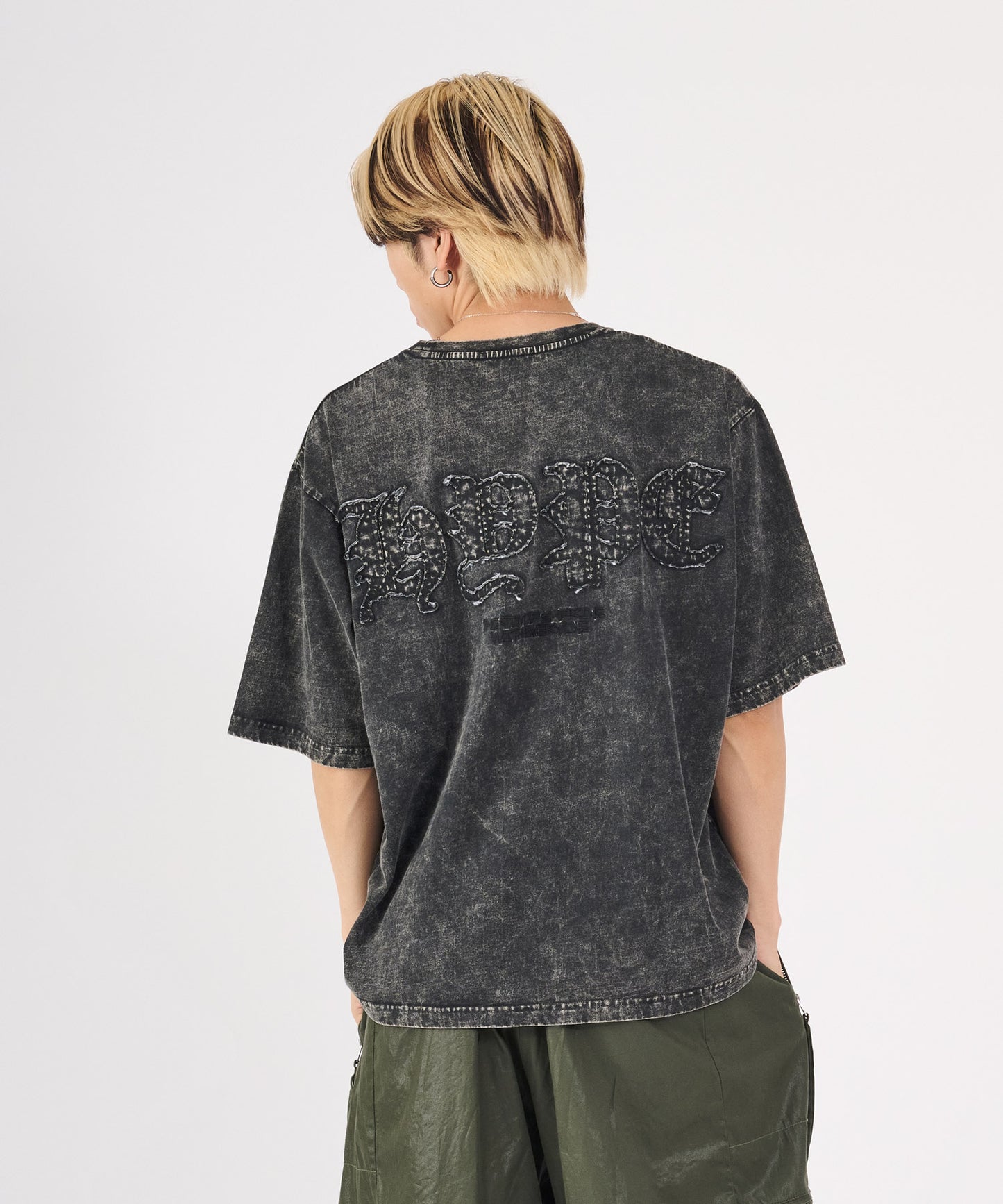 硫化天竺　ロゴアップリケ刺繍半袖Tシャツ