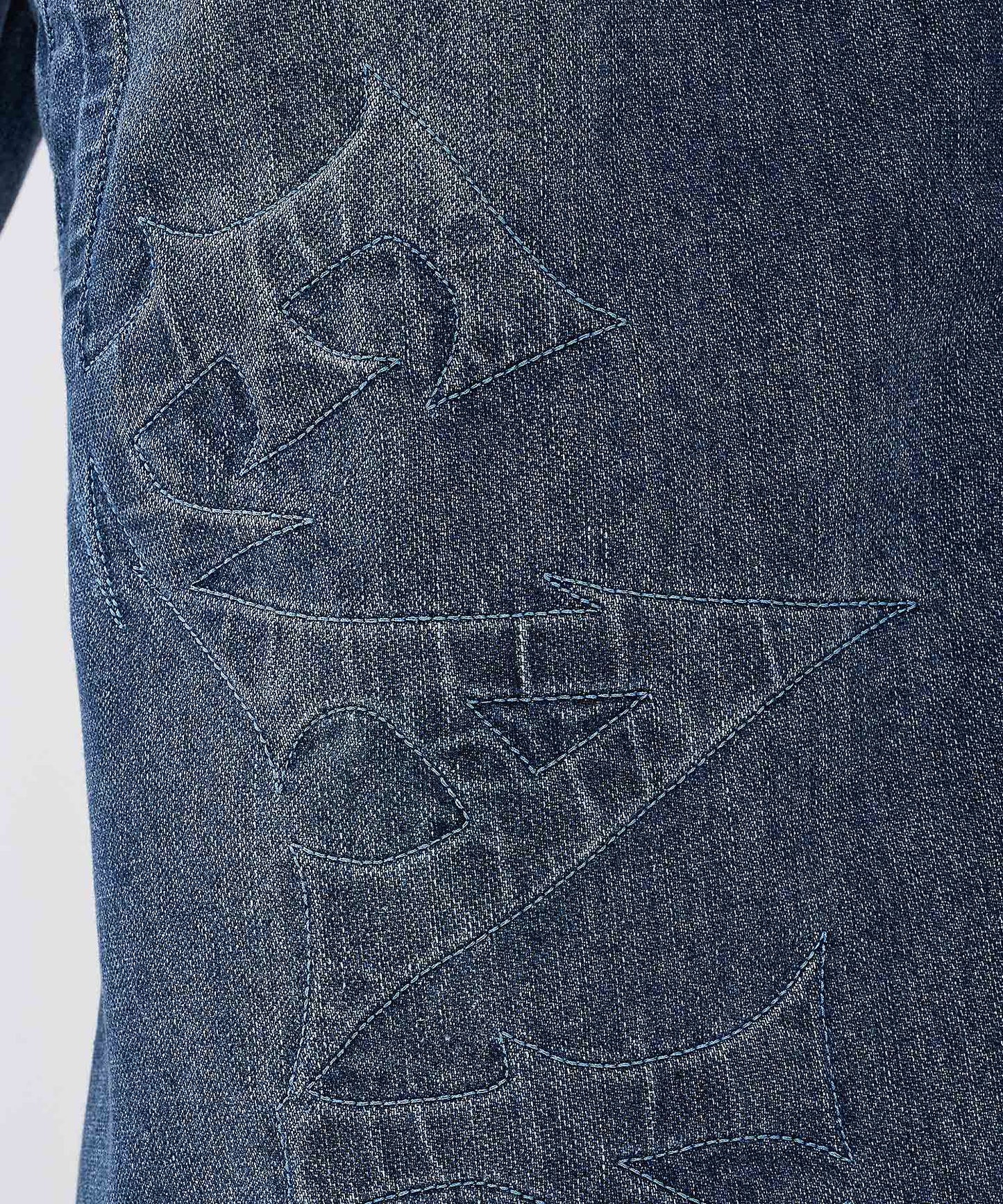 エンボスアーチロゴデニムバレルバギーパンツ