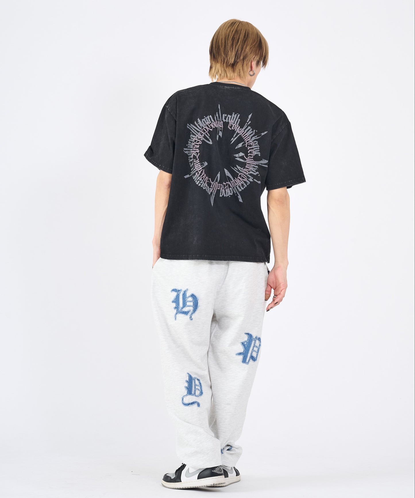 デニムアップリケスウェットパンツ